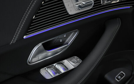 Mercedes-Benz GLS, 2025 год, 18 300 000 рублей, 10 фотография