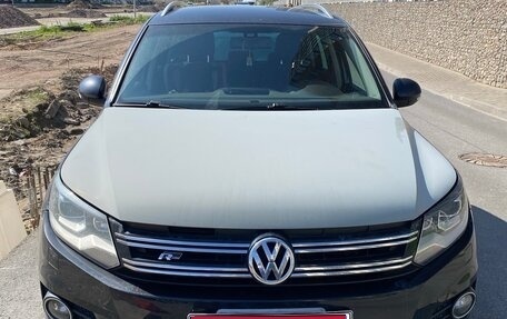 Volkswagen Tiguan I, 2016 год, 1 400 000 рублей, 1 фотография