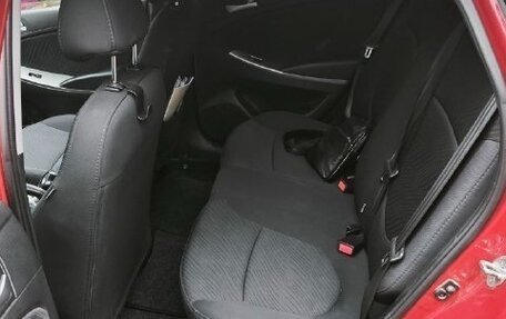 Hyundai Solaris II рестайлинг, 2015 год, 985 000 рублей, 10 фотография