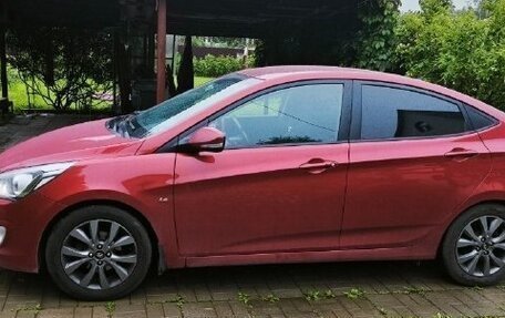 Hyundai Solaris II рестайлинг, 2015 год, 985 000 рублей, 2 фотография