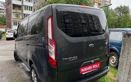Ford Tourneo Custom I рестайлинг, 2018 год, 2 900 000 рублей, 3 фотография