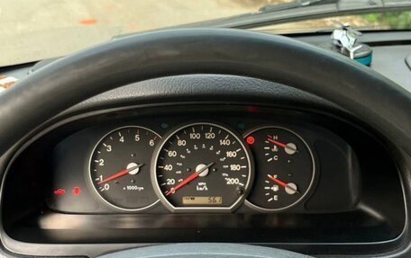 KIA Carnival III, 2004 год, 350 000 рублей, 12 фотография