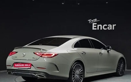 Mercedes-Benz CLS, 2022 год, 5 750 000 рублей, 2 фотография