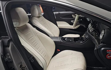 Mercedes-Benz CLS, 2022 год, 5 750 000 рублей, 10 фотография