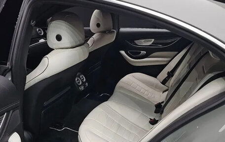 Mercedes-Benz CLS, 2022 год, 5 750 000 рублей, 12 фотография