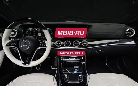 Mercedes-Benz CLS, 2022 год, 5 750 000 рублей, 7 фотография