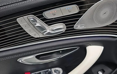 Mercedes-Benz CLS, 2022 год, 5 750 000 рублей, 17 фотография