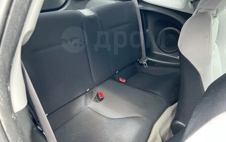 Honda CR-Z, 2010 год, 770 000 рублей, 7 фотография