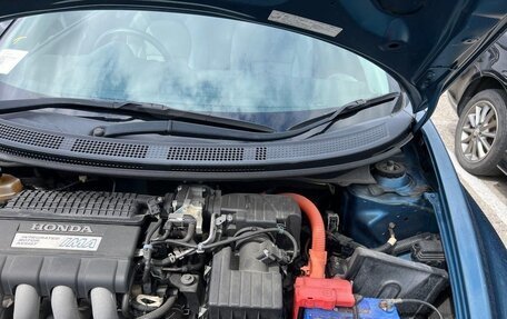 Honda CR-Z, 2010 год, 770 000 рублей, 24 фотография