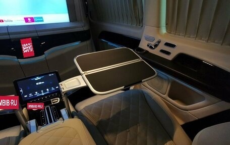 Mercedes-Benz V-Класс, 2019 год, 12 000 000 рублей, 14 фотография