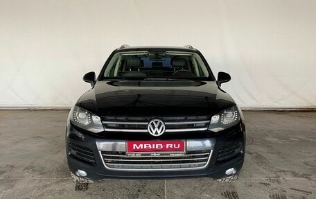 Volkswagen Touareg III, 2012 год, 1 550 000 рублей, 2 фотография