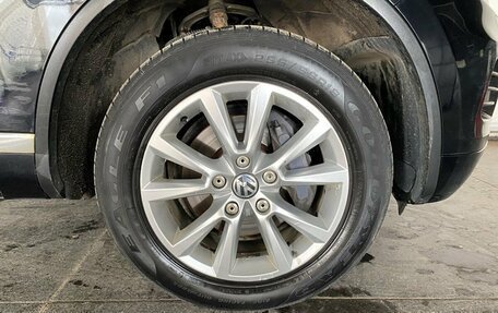 Volkswagen Touareg III, 2012 год, 1 550 000 рублей, 20 фотография