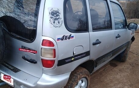 Chevrolet Niva I рестайлинг, 2004 год, 285 000 рублей, 6 фотография