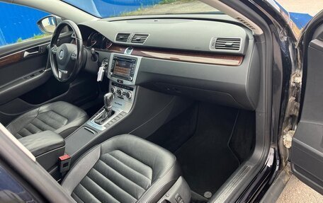 Volkswagen Passat B7, 2013 год, 1 298 000 рублей, 20 фотография