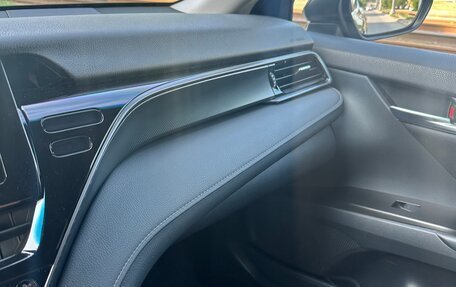 Toyota Camry, 2022 год, 2 999 999 рублей, 9 фотография