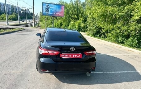 Toyota Camry, 2022 год, 2 999 999 рублей, 4 фотография
