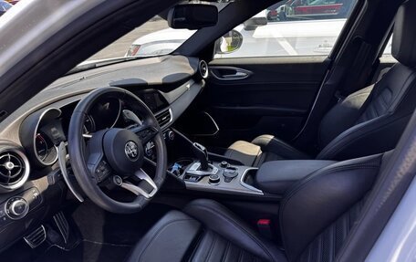 Alfa Romeo Giulia II, 2022 год, 4 268 112 рублей, 7 фотография
