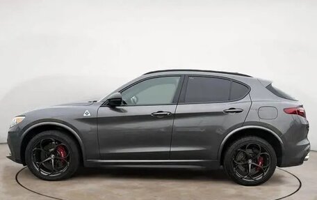 Alfa Romeo Stelvio, 2022 год, 6 265 998 рублей, 8 фотография