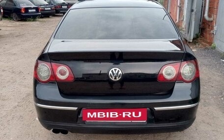 Volkswagen Passat B6, 2008 год, 650 000 рублей, 2 фотография