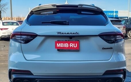 Maserati Levante I, 2022 год, 5 886 293 рублей, 2 фотография