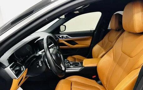 BMW 4 серия, 2022 год, 4 830 000 рублей, 24 фотография