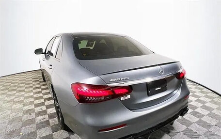 Mercedes-Benz E-Класс AMG, 2021 год, 7 595 986 рублей, 11 фотография