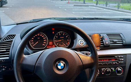 BMW 1 серия, 2009 год, 1 250 000 рублей, 12 фотография