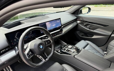 BMW 5 серия, 2023 год, 7 700 000 рублей, 17 фотография