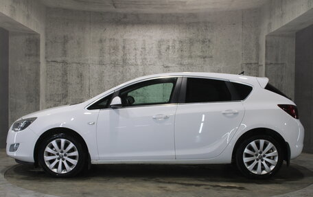 Opel Astra J, 2011 год, 649 000 рублей, 8 фотография