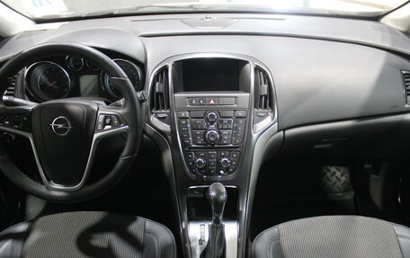 Opel Astra J, 2011 год, 649 000 рублей, 6 фотография