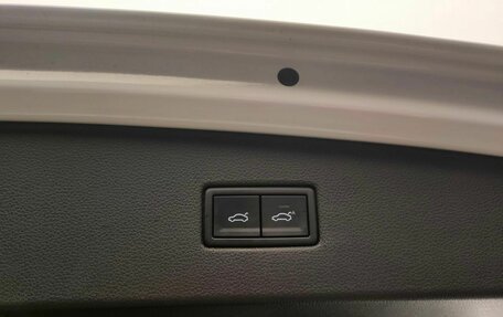 Volkswagen Tiguan II, 2020 год, 2 390 000 рублей, 22 фотография