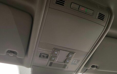 Volkswagen Tiguan II, 2020 год, 2 390 000 рублей, 18 фотография