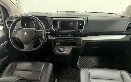 Peugeot Traveller I, 2022 год, 4 700 000 рублей, 9 фотография