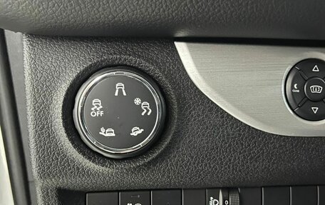Peugeot Traveller I, 2022 год, 4 700 000 рублей, 18 фотография