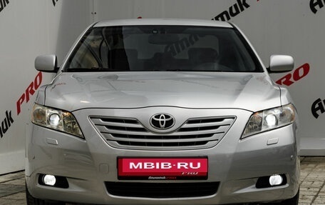 Toyota Camry, 2007 год, 945 000 рублей, 2 фотография