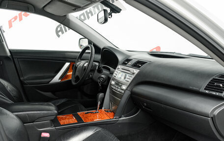 Toyota Camry, 2007 год, 945 000 рублей, 11 фотография