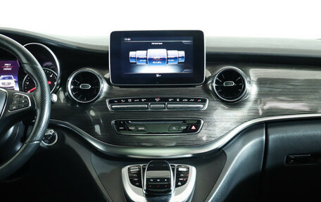Mercedes-Benz V-Класс, 2019 год, 5 450 000 рублей, 14 фотография