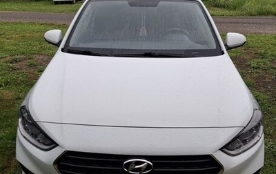 Hyundai Solaris II рестайлинг, 2017 год, 1 200 000 рублей, 1 фотография