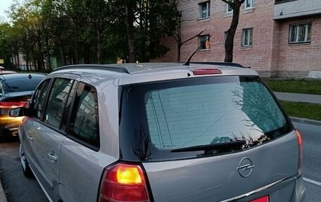 Opel Zafira OPC B, 2007 год, 590 000 рублей, 1 фотография