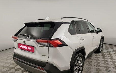 Toyota RAV4, 2021 год, 4 200 000 рублей, 5 фотография
