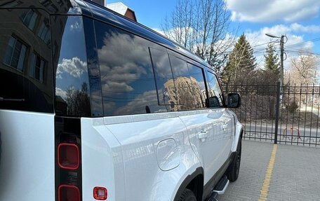 Land Rover Defender II, 2021 год, 6 250 000 рублей, 26 фотография