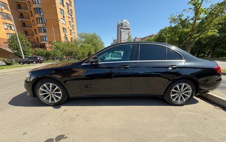 Mercedes-Benz E-Класс, 2018 год, 2 100 000 рублей, 4 фотография
