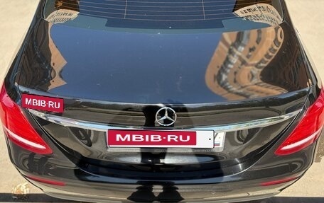 Mercedes-Benz E-Класс, 2018 год, 2 100 000 рублей, 9 фотография