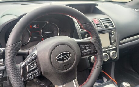 Subaru WRX I рестайлинг, 2016 год, 2 350 000 рублей, 10 фотография