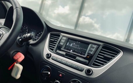 Hyundai Solaris II рестайлинг, 2017 год, 1 249 000 рублей, 13 фотография