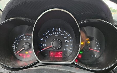 KIA Rio III рестайлинг, 2015 год, 680 000 рублей, 8 фотография