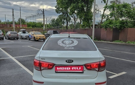 KIA Rio III рестайлинг, 2015 год, 680 000 рублей, 4 фотография