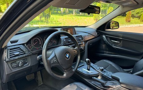 BMW 3 серия, 2016 год, 1 890 000 рублей, 14 фотография