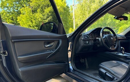 BMW 3 серия, 2016 год, 1 890 000 рублей, 15 фотография