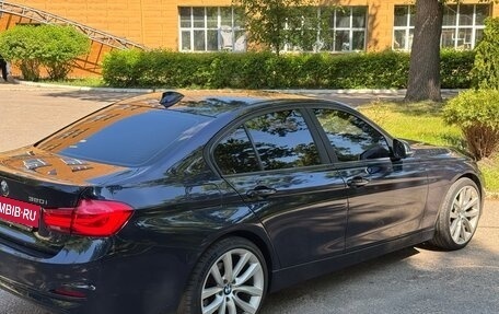 BMW 3 серия, 2016 год, 1 890 000 рублей, 10 фотография